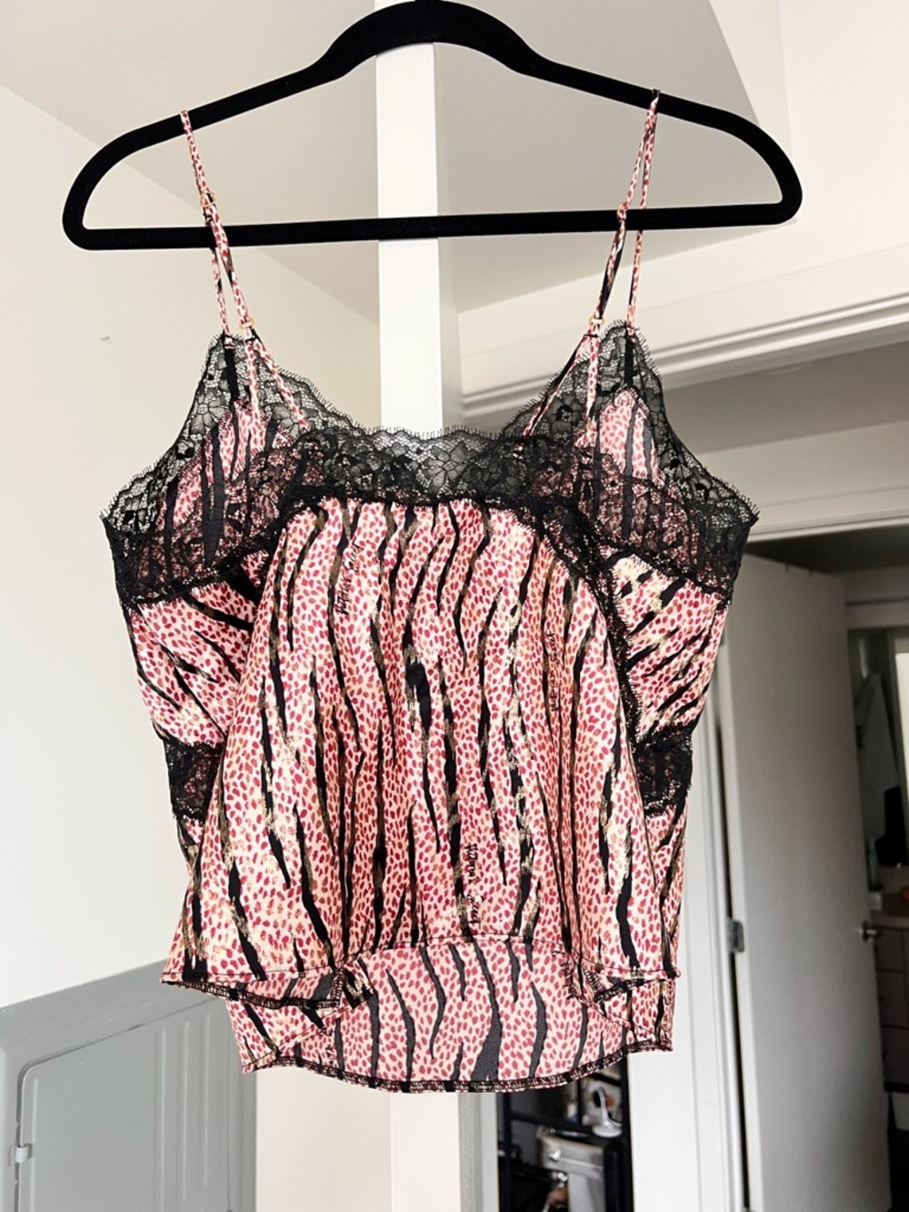 NWT Victoria's Secret Black, Pink & Lace Leopard Print Camisole- Small - Picture 5 of 7